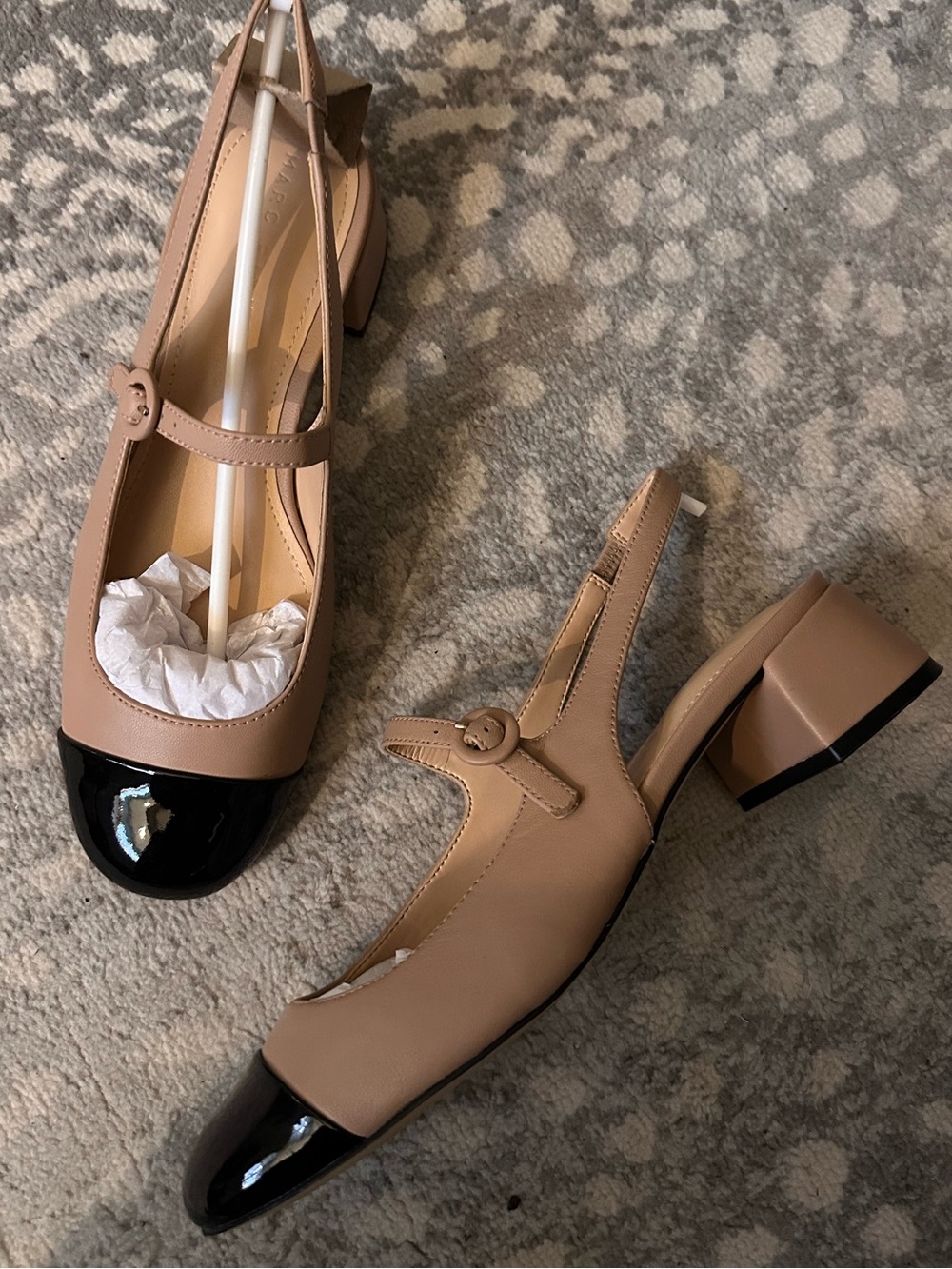 New in Box• Marc Fisher Martie Slingback Maryjane 9, natural